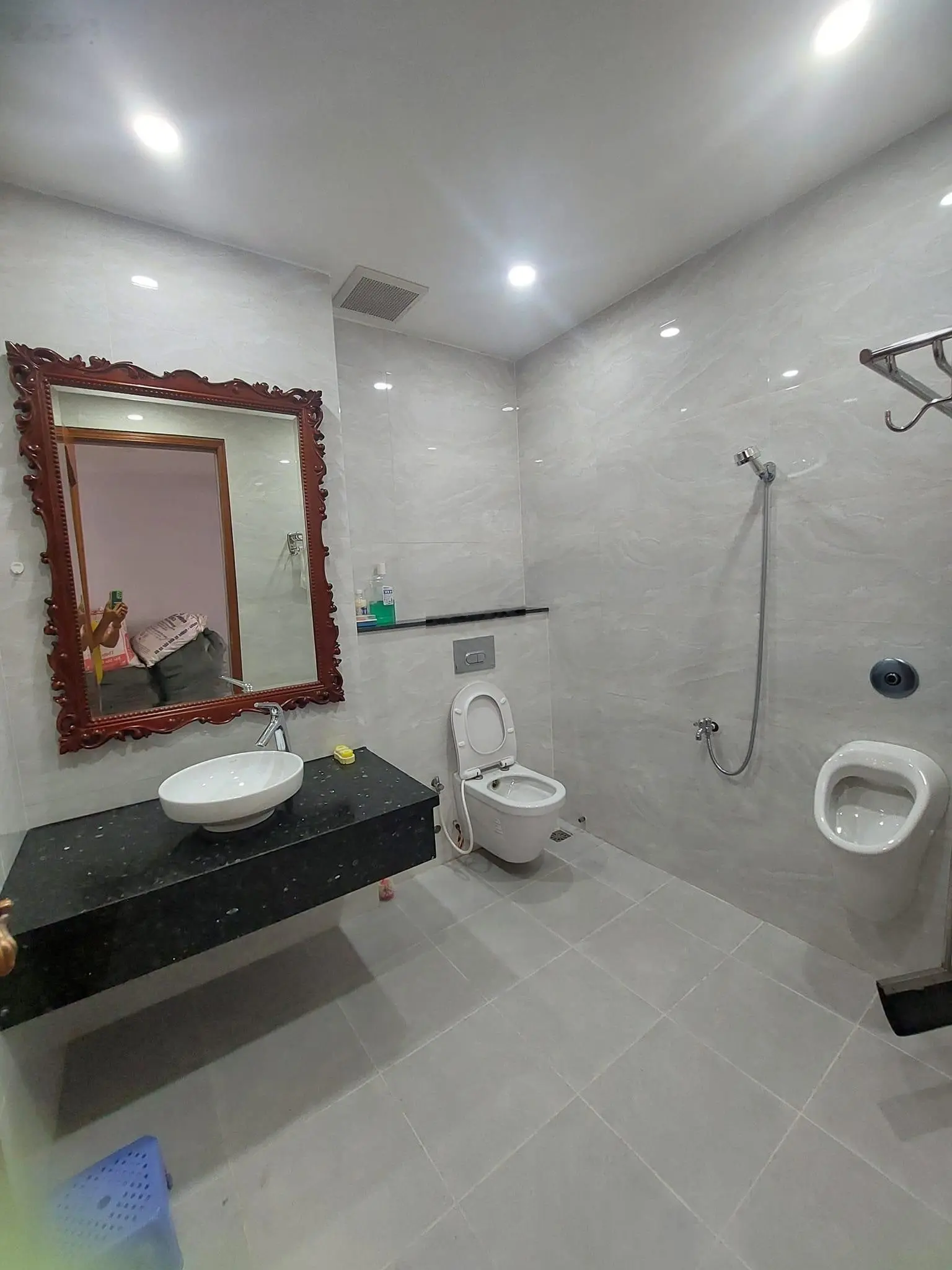 Bán biệt thự 182m2, 4 tầng, hẻm xe hơi đường ông ích khiêm - quận 11. 25.5 tỷ