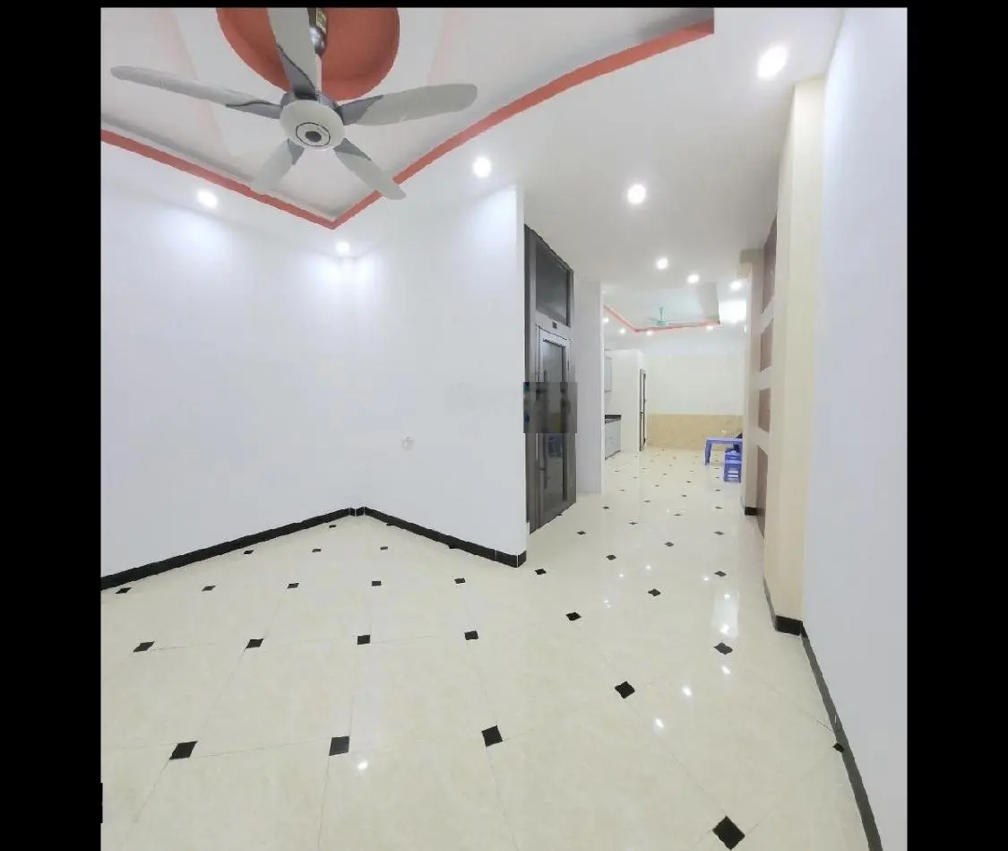 Chính chủ nhờ bán gấp nhà nguyễn cao 6 tầng thang máy chỉ 10 m ra ô tô đỗ.