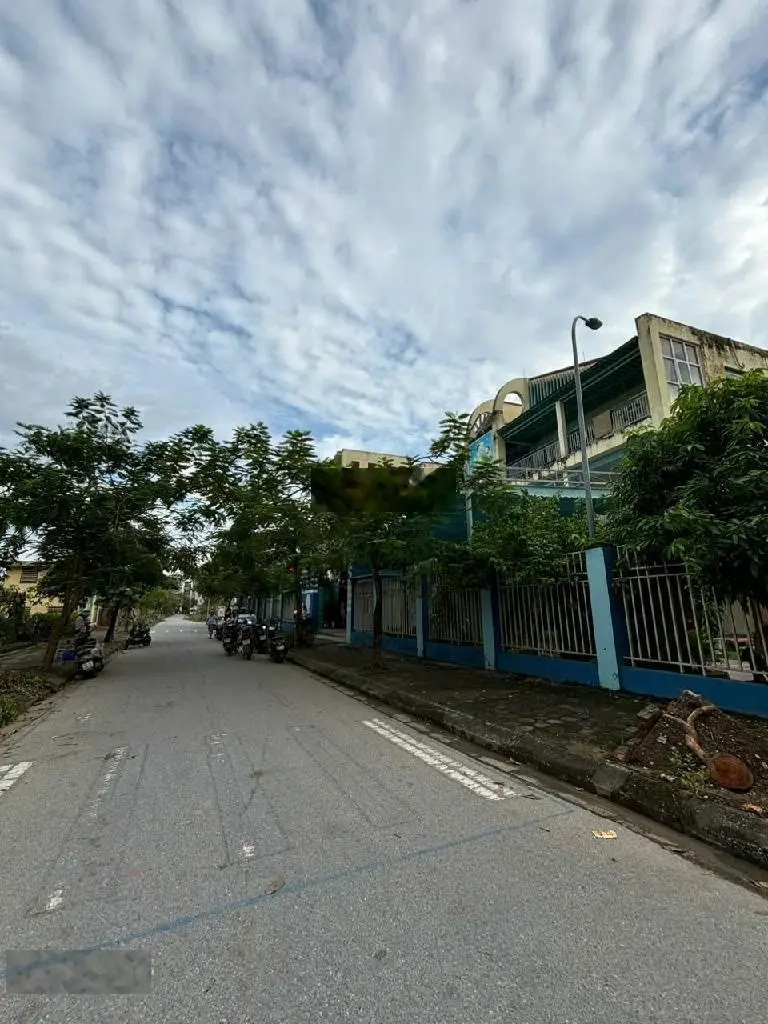 Bán đất dịch vụ Yên Nghĩa - Hà Đông, 50m2, giá chỉ 8. X tỷ