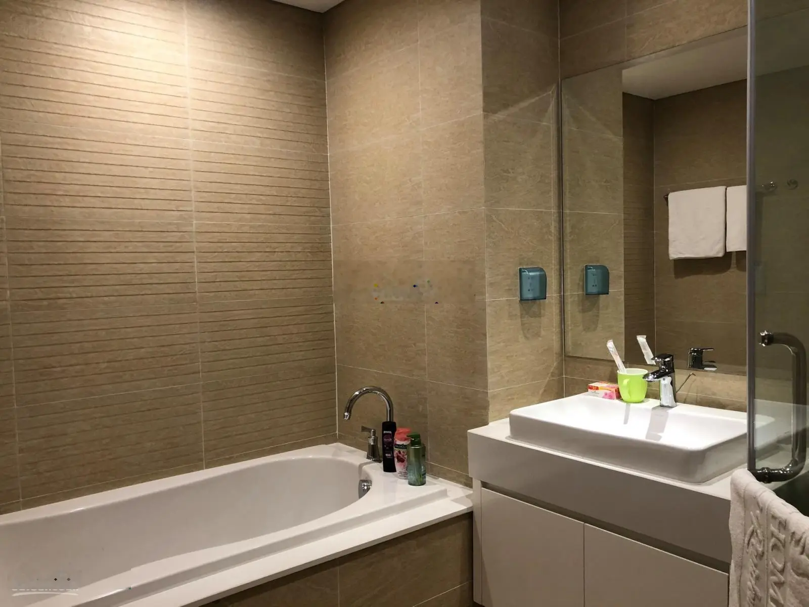 Bán căn hộ Vinhomes Sky lake: 2PN 73m2 đẹp nhất tòa S2 View Keangnam. Giá 7 tỷ. LH: 0936 031 ***