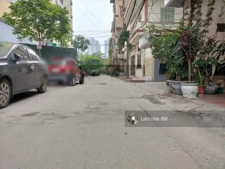 Cần bán nhanh tòa văn phòng phố Mai Dịch 80m2 8 tầng 22.5 tỷ lô góc 3 mặt thoáng
