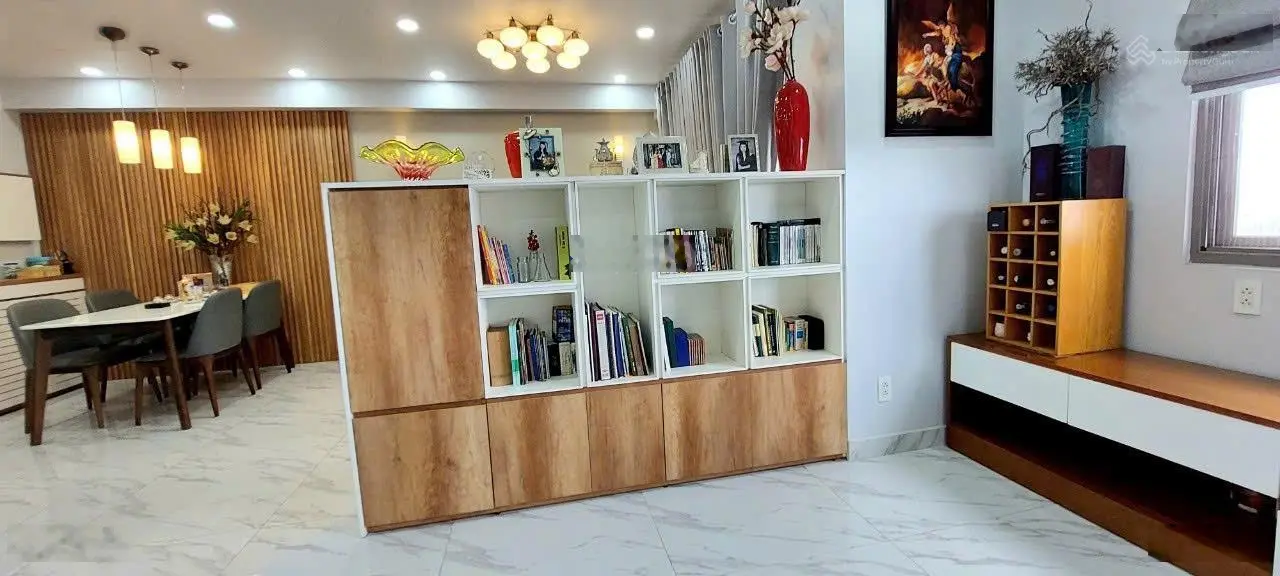 Bán ngay căn 3PN, 98m2, CH Hưng Phúc, tầng cao, view thoáng, full nt như hình. Đã có sổ hồng