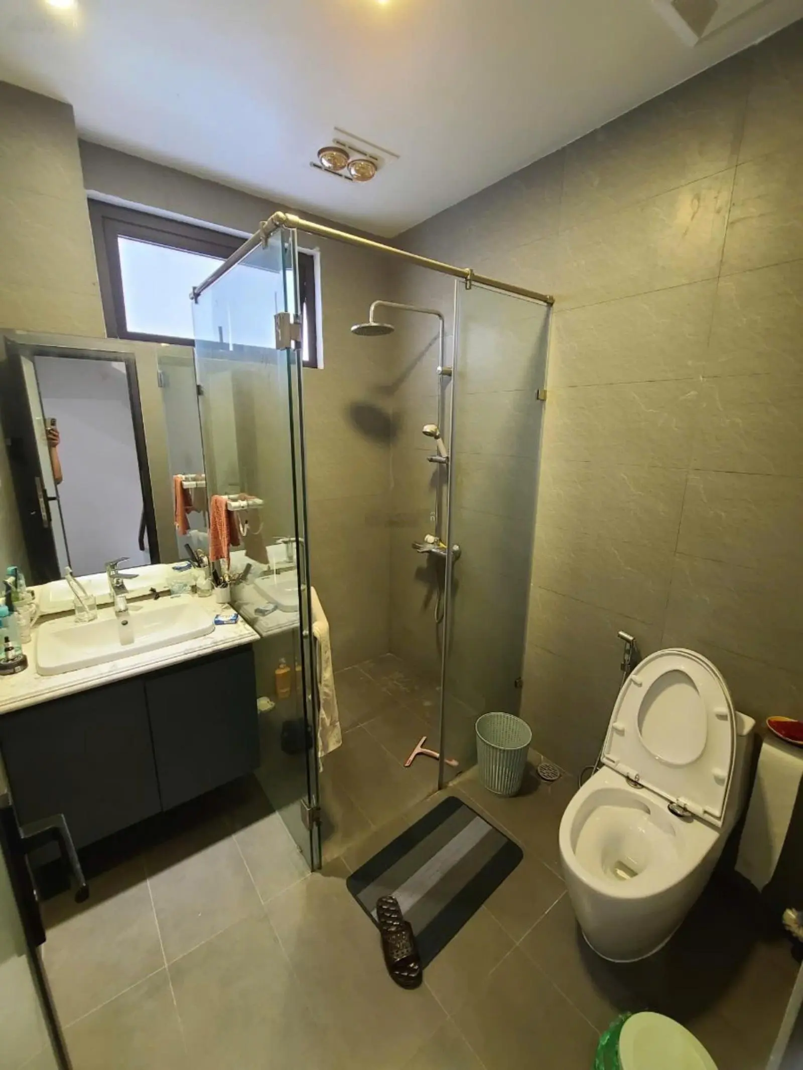 Siêu phẩm - Tây Hồ - nhà cực đẹp - giá siêu Hot - kinh doanh đỉnh - 100m2 - 5 tầng - 20 tỷ