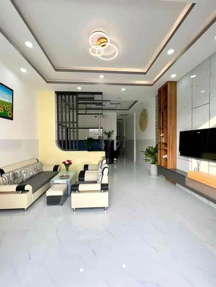 nhà ngay gần đường Đồng Khởi Biên Hoà giá 1tỷ650 sổ riêng