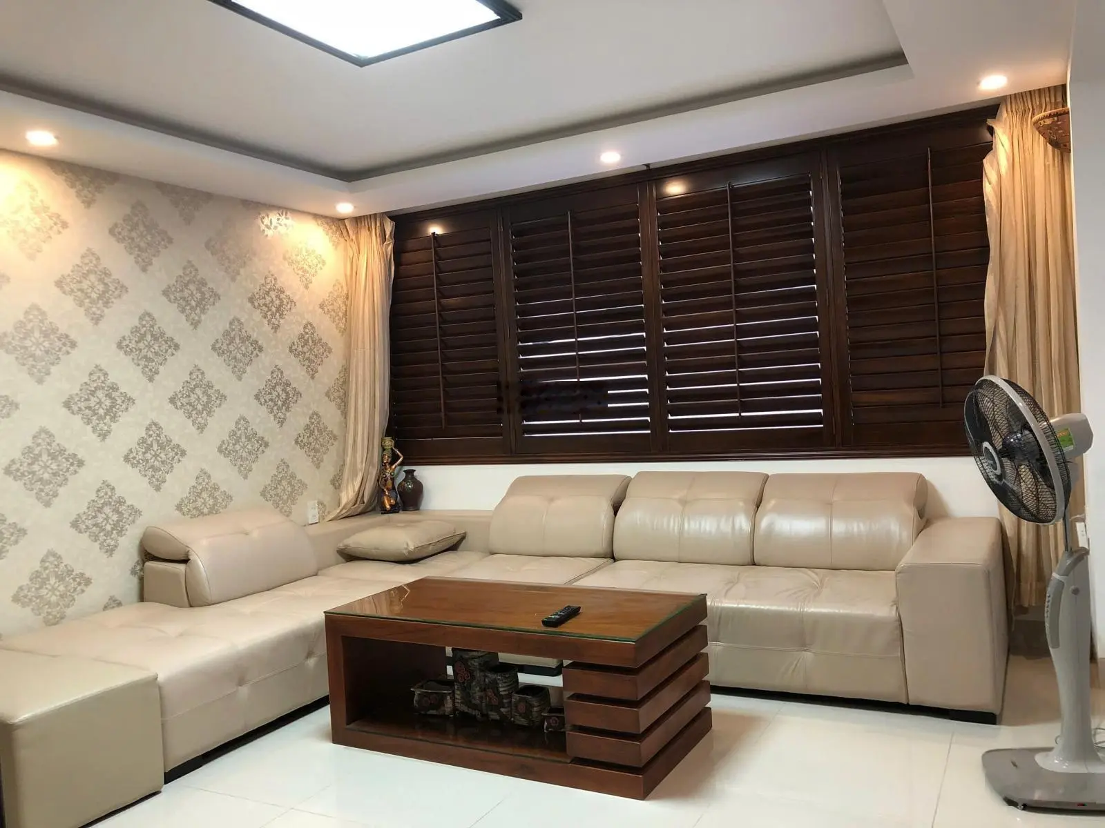 Bán nhà đẹp 4 tầng căn góc ngang 8m mặt tiền đường Định Cư,Tân Lập, Nha Trang