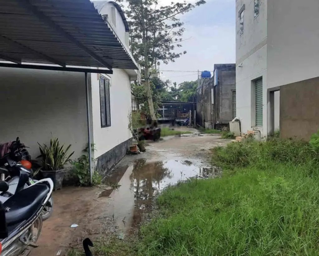 BÁN ĐẤT BẾN TRE - THỊ TRẤN BA TRI 400TR