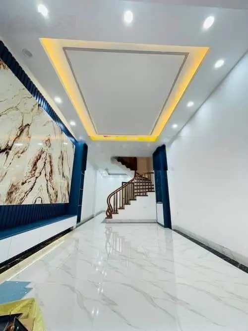 Bán Gấp Nhà Bùi Xương Trạch.Nhà Mới Đẹp.Full Nội Thất.Ngõ Rộng .DT39m/2-4tầng-MT 3.5m.Giá 7.96 tỷ.