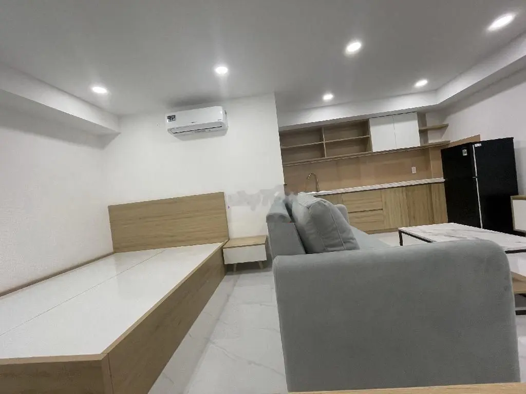 CẦN TIỀN BÁN CHDV 5 TẦNG KINH DOANH ỔN ĐỊNH, HOÀNG DIỆU 5 X 17; 8,2 TỶ
