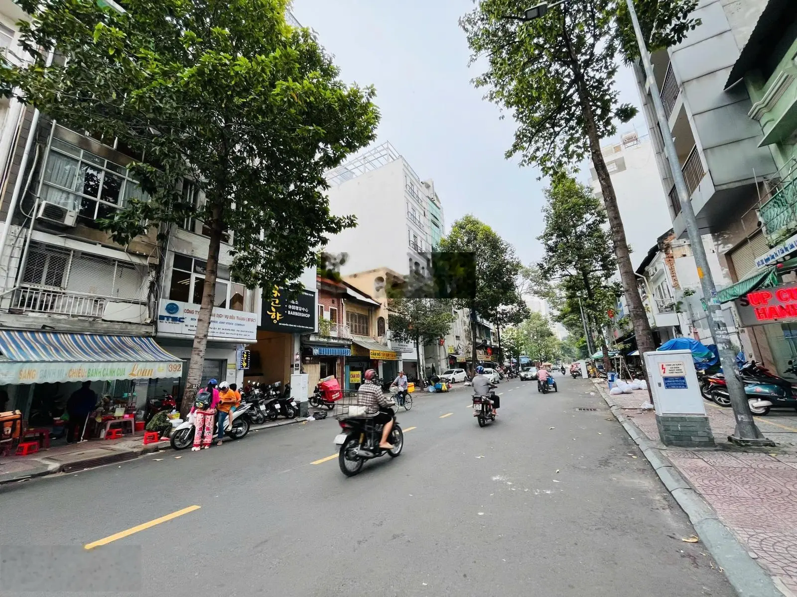 Bán nhà MT Nguyễn Thiện Thuật, P3 Q3: DT 9x15m, 5 tầng, gía 52 tỷ tl, Tell 0909683803 Đỗ Nhung