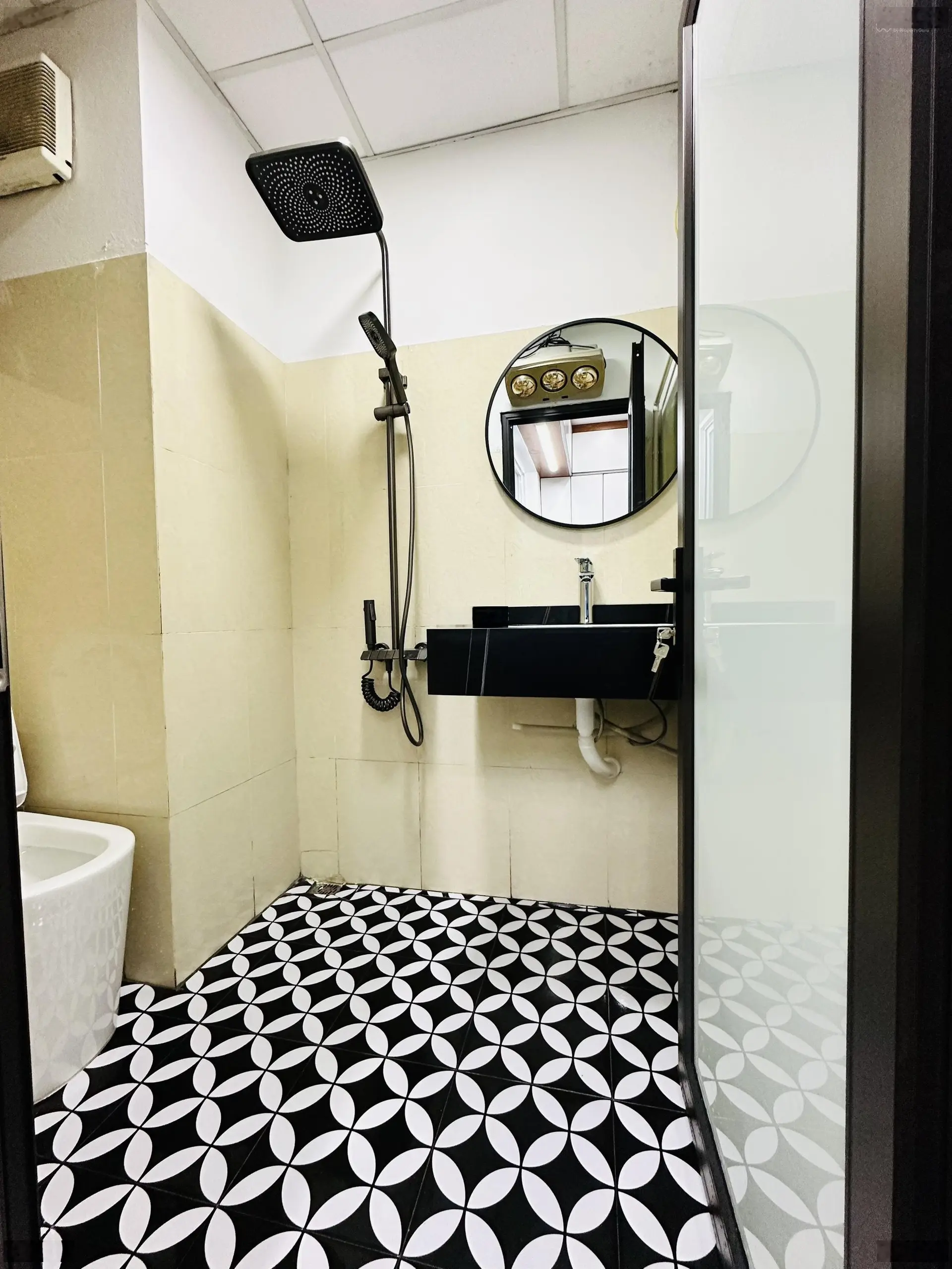 Bán căn hộ Hud CT2TP Tây Nam Linh Đàm .Thiết kế 2PN, 1WC.Diện tích 46m 2pn 1vs.Căn góc siêu thoáng.