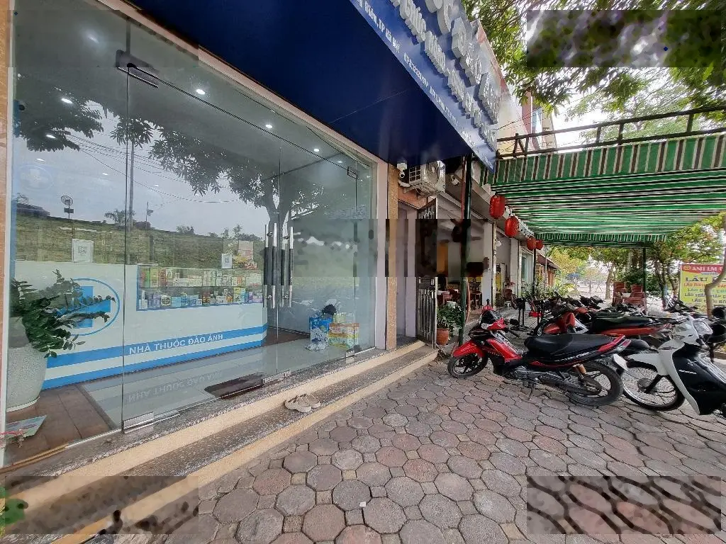 Bán nhà khu phân lô đấu giá thạch bàn 80m , mt 5m nhà 4 tầng vỉa hè 3 ôtô tránh giá chào 15,7 tỷ