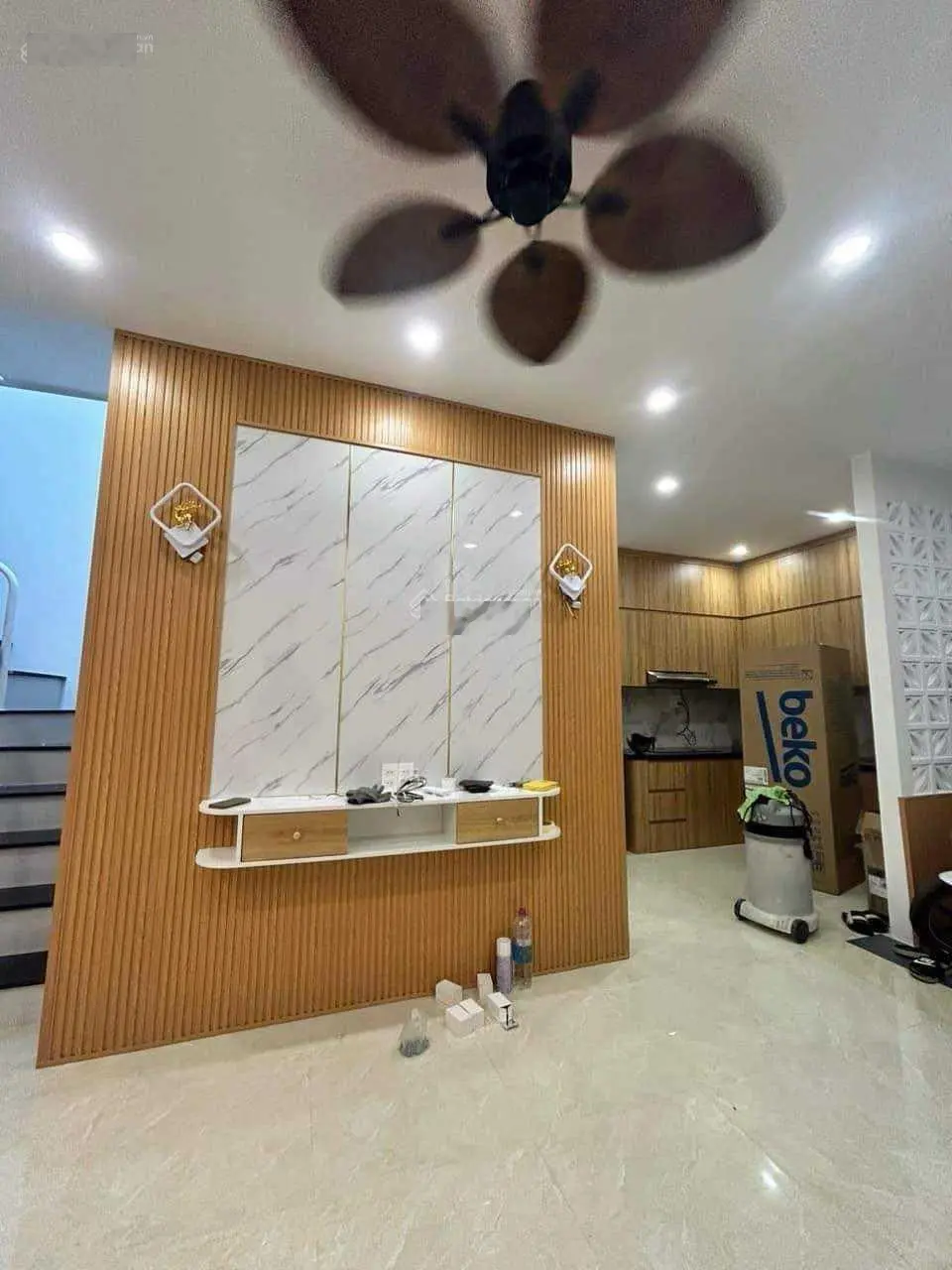 Cần bán căn nhà mới xây ngay TTTP hẻm đường Định Cư, Nha Trang, Khánh Hòa