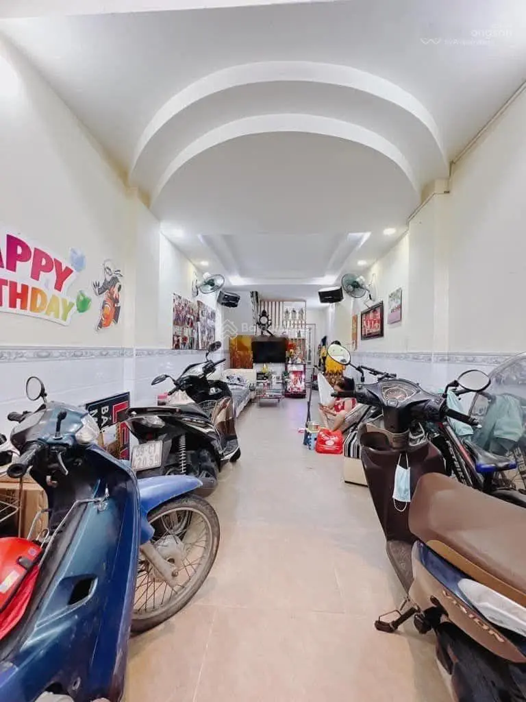 Nhà 5 tầng Tôn Đản phường 4 quận 4, trung tâm Q4 hẻm 3,5m DT: 35m2 (3.2 x 12.5) giá mềm 5tỷ9 TL