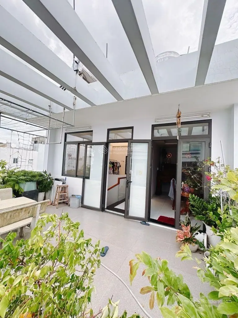 Bán nhà đẹp 4 tầng , Ngang 6 dài 10 , Đường số Tân Vĩnh , Quận 4.