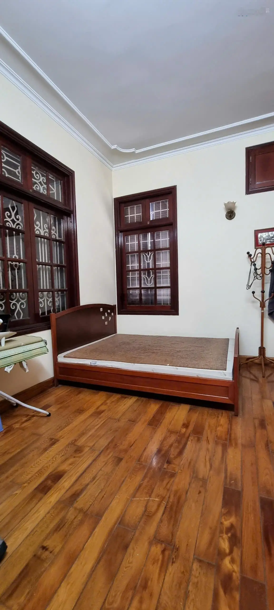 Chính chủ bán nhà 92m2, Phố Quan Hoa - Dịch Vọng, Cầu Giấy, 4 tầng, nhà của thứ trưởng 0976 162 ***