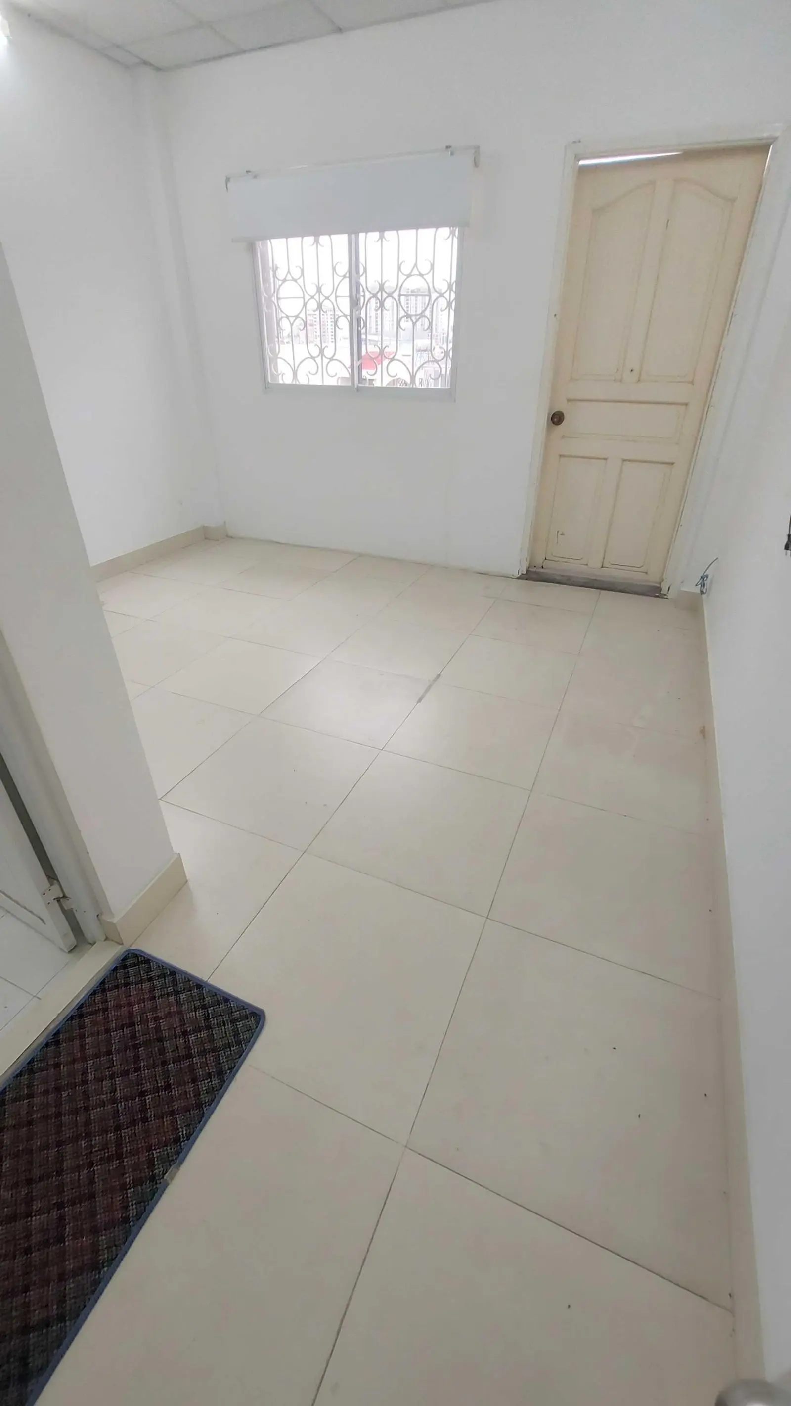 BÁN NHÀ MẶT TIỀN VĨNH HỘI 8 LẦU 12 PHÒNG CÓ THANG MÁY