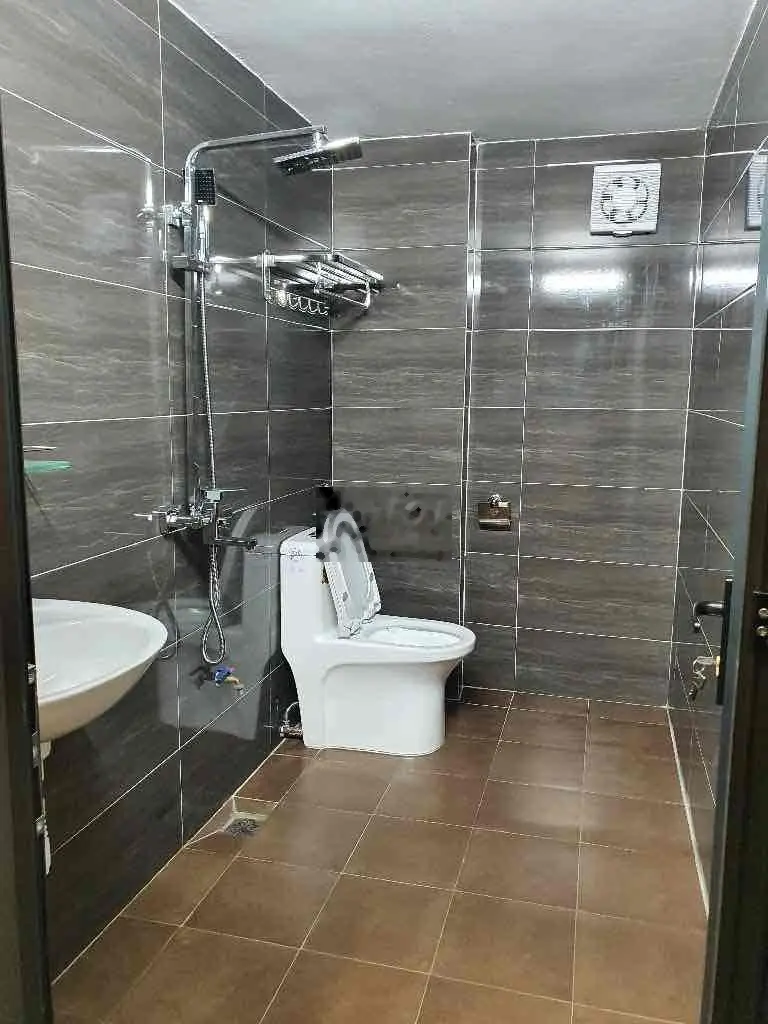 Bán nhà phố Khâm Thiên - ô tô tránh cách 20m - 5 tầng. Giá: 4,65 tỷ