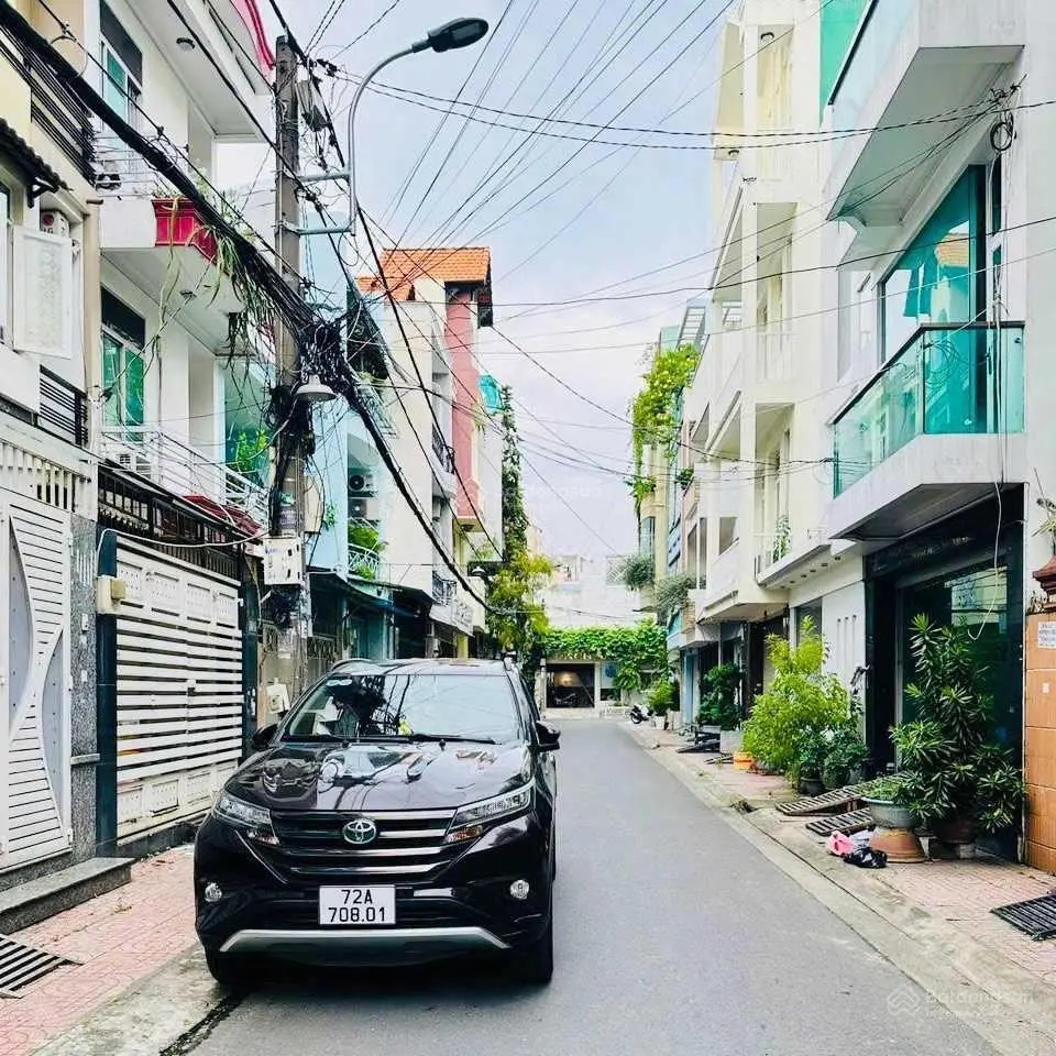 Bán nhà góc 2 MT Bàn Cờ, Quận 3. (6.2mx12m) nhà 2 tầng. Giá 17.5 tỷ