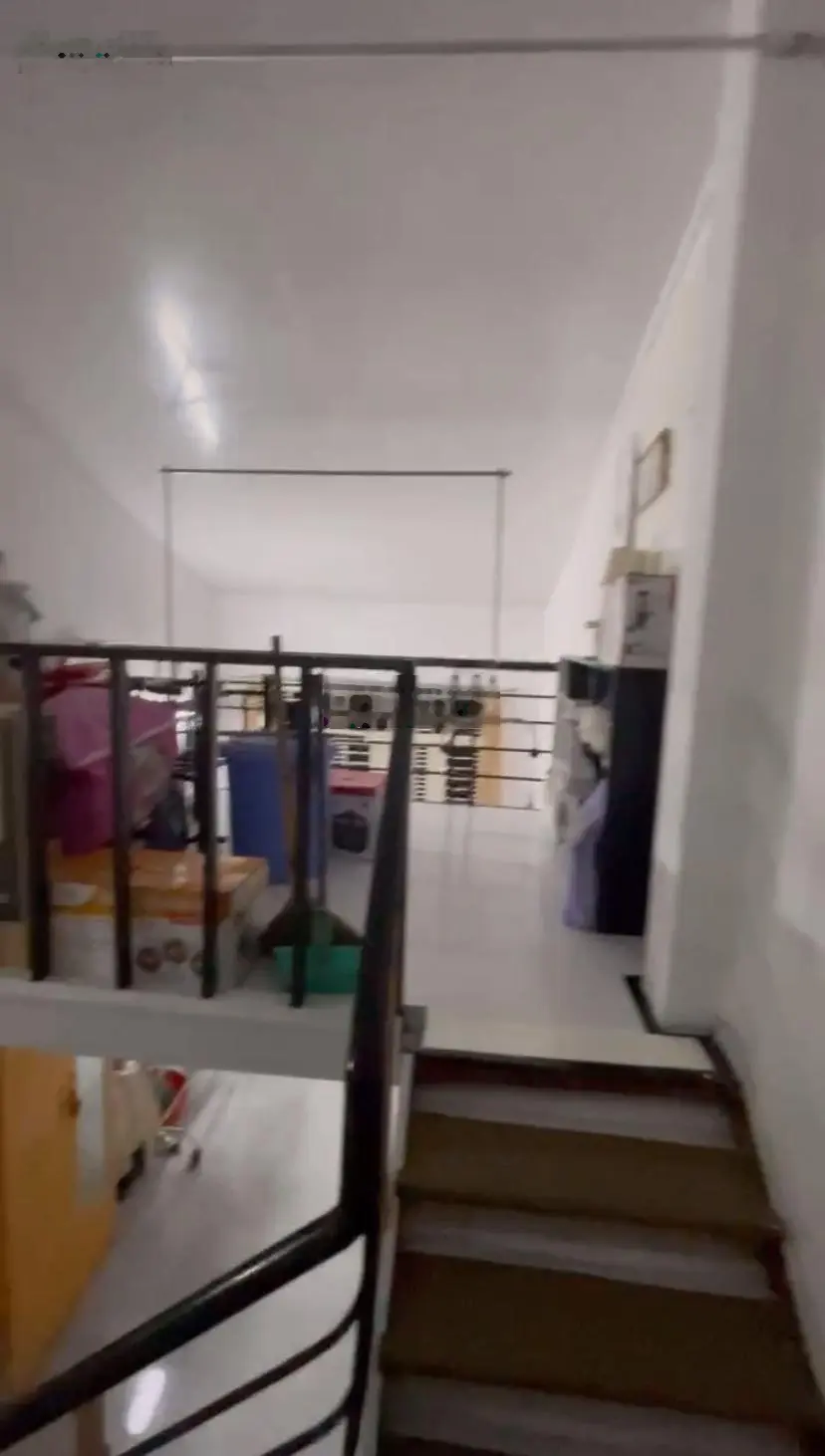 Bán nhà 2.5 tầng kiệt ô tô Trần Cao Vân - Ô TÔ ĐỖ TRƯỚC NHÀ 24.7