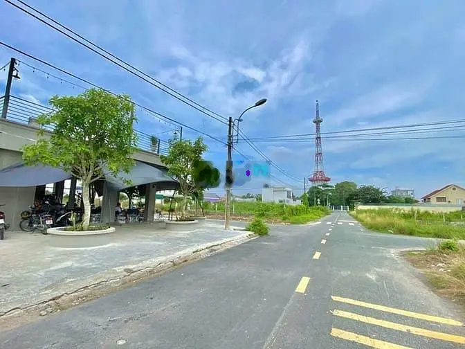 Bán 210m2 đất Đường Nhựa, thị trấn củ Chi. Giá 6,5 tỷ