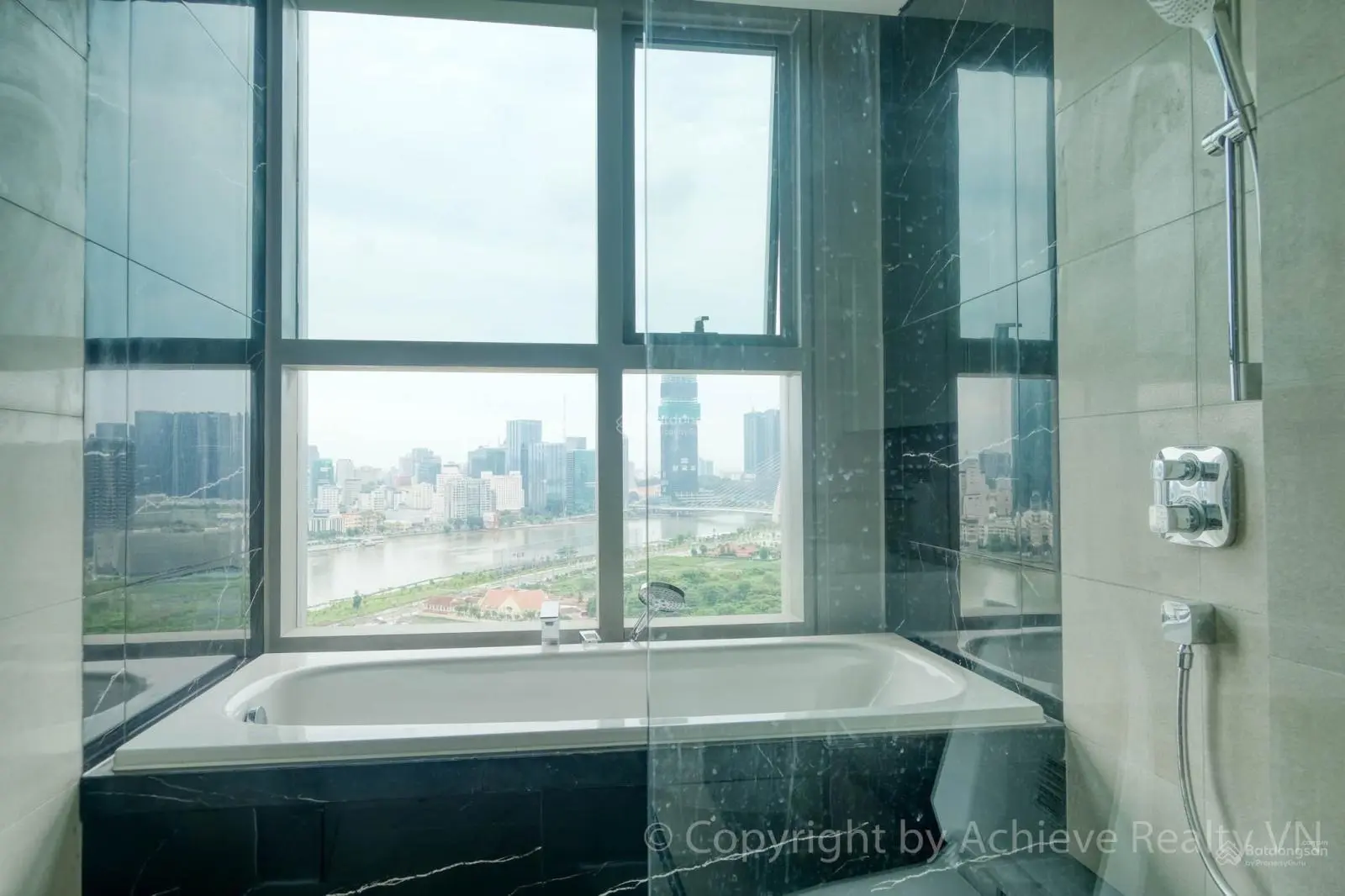 Bán nhanh căn hộ Empire City 3PN 32 tỷ all in, view trực diện sông, Q1 full nội thất cao cấp