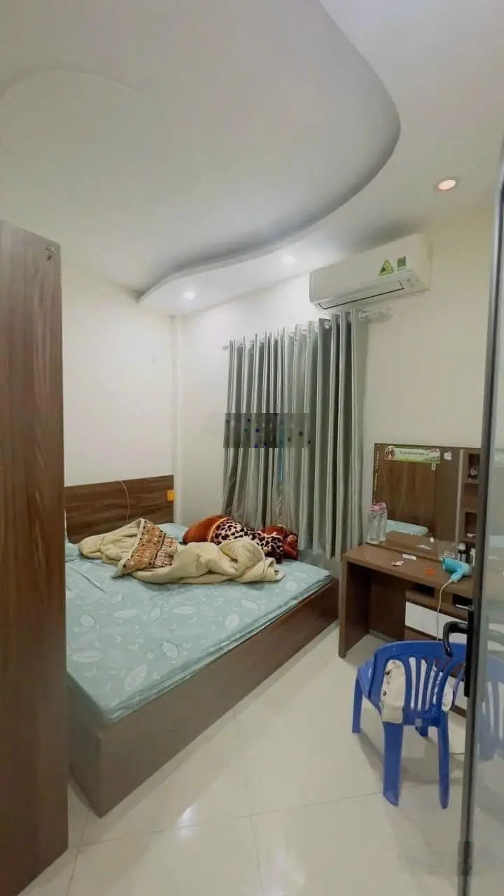 CC cần bán nhà mặt phố Lý Bôn - Thái Bình