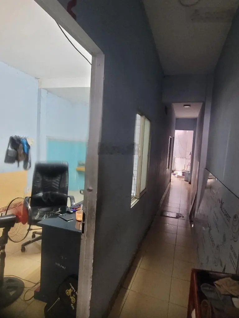Bán nhà MT Nguyễn Văn Quá, DT: 4 x 24m nhà 2 tầng giá 9,8 tỷ, 0933198277 Đại