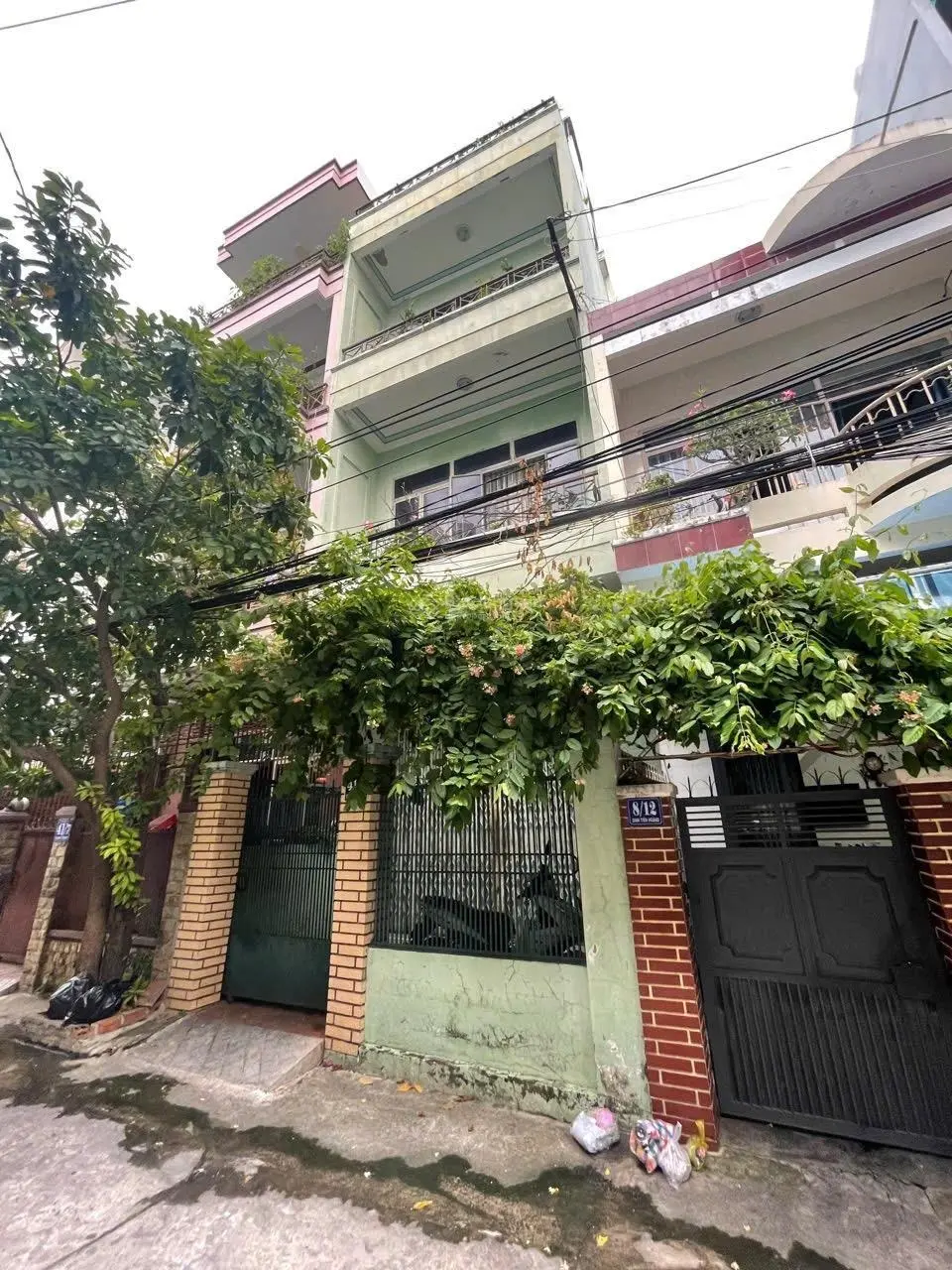 Nhà 4 tầng hẻm ô tô thông đường Quang Trung