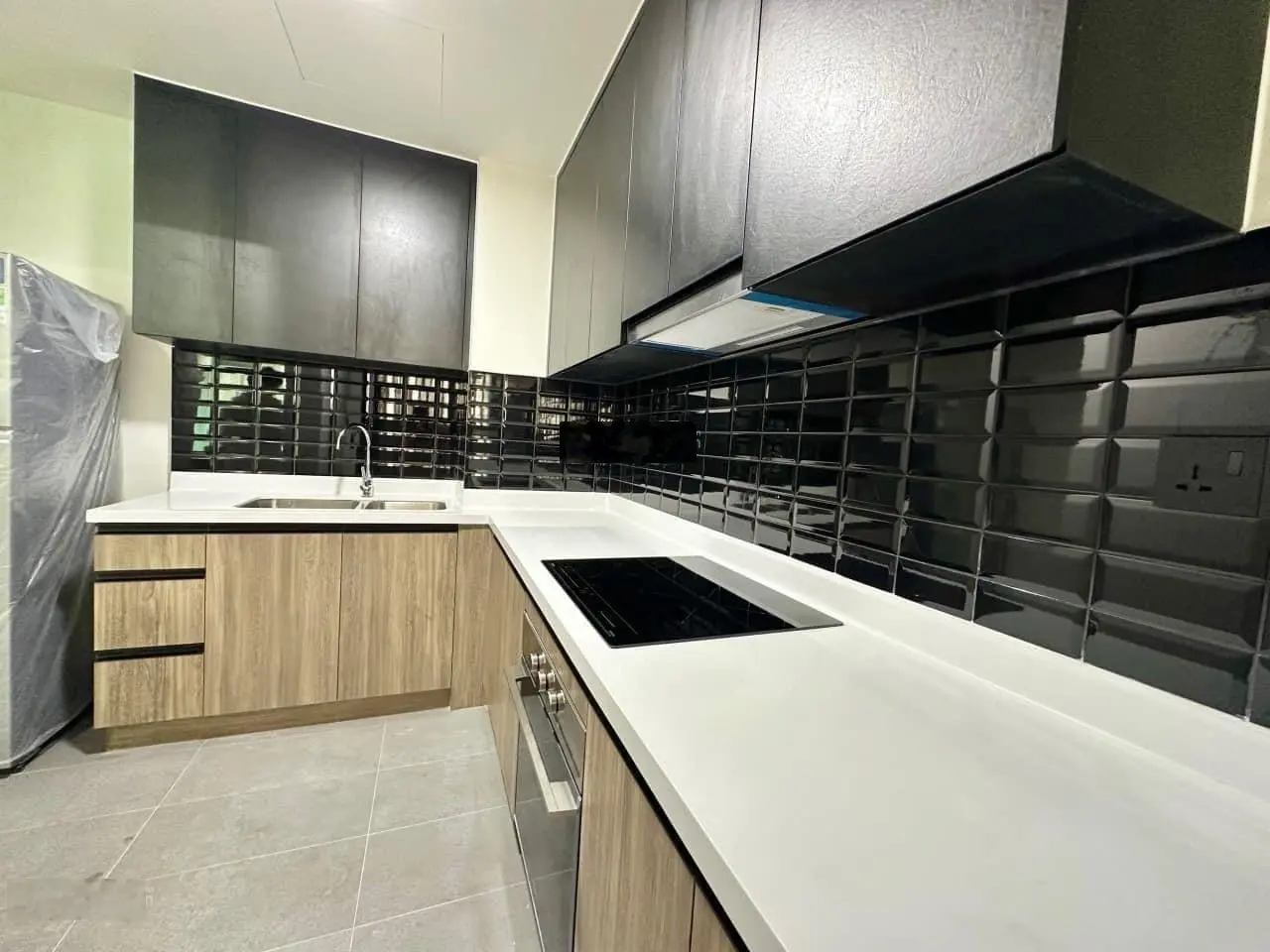CHÍNH CHỦ CẦN BÁN GẤP CĂN HỘ THẢO ĐIỀN QUẬN 2, 2PN2WC, 72M2, GIÁ 2TỶ300TRIỆU