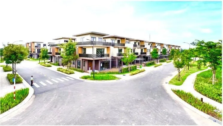Bán nhà phố vườn khu đô thị Izumi city . Diện tích ( 6x19.5) . Giá gốc chủ đầu tư , bank hỗ vay 65%