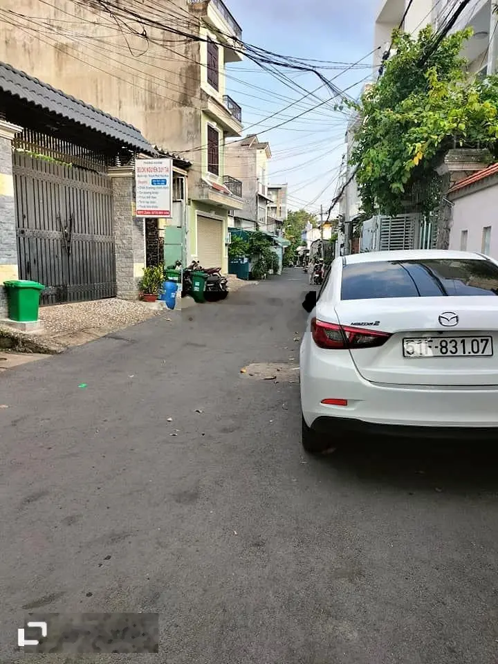 Sang nhanh căn nhà 1trệt 1lầu 62m2 ngay Q.Bình Tân đường Bình Trị Đông gần trường học Bình Trị Đông