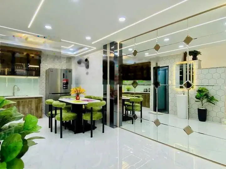 Độc nhất 5 tầng Giang Lẻ, Biên Giang 33m2 cách QL 6 chỉ 200m cầu Mai Lĩnh 700m, nhỉnh 3 tỷ