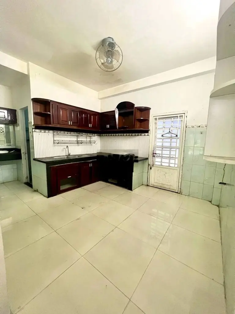 Bán nhà mặt tiền 80m2đường An Dương Vương, p Mỹ An, quận Ngũ Hành Sơn