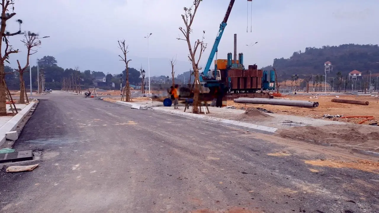 Đất nền thị trấn lương sơn 23 triệu / m2