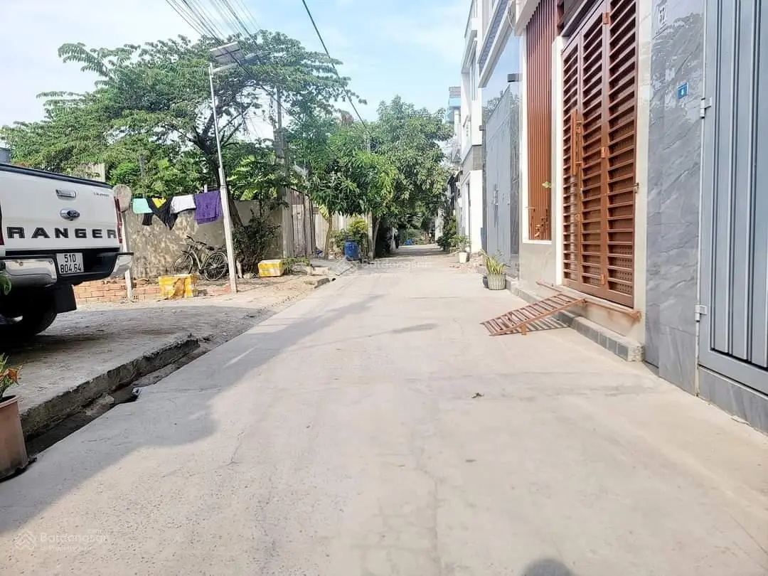 Nhà 2 tầng HXH cạnh Vạn Phúc City, Hiệp Bình Phước, Thủ Đức chỉ hơn 4 tỷ