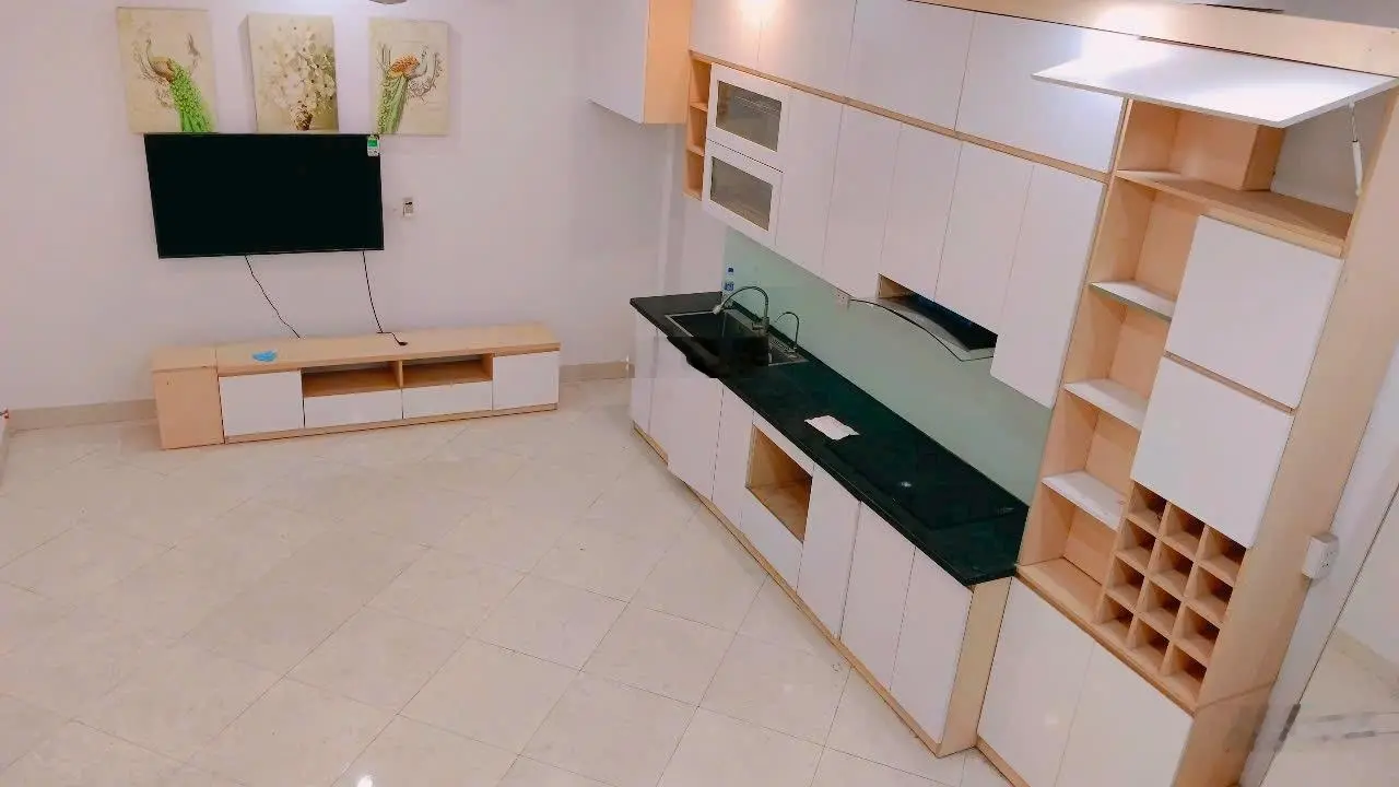 Nhà đẹp giáp cầu Thanh Trì hàng hiếm tuyệt chủng!