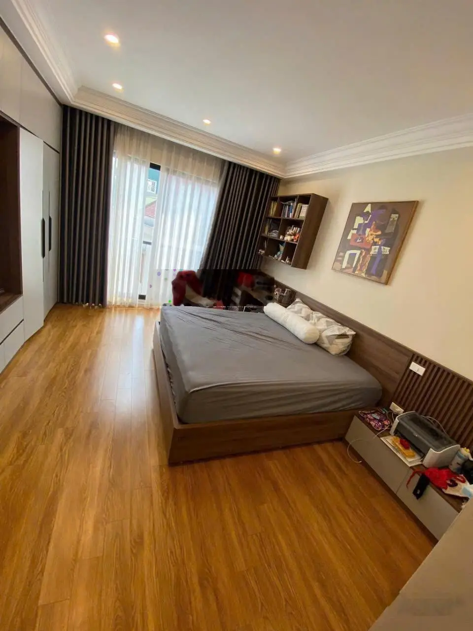 Nhà 6 tầng dt 40m nguyễn sơn - full nội thất - mặt tiền rộng - ô tô tránh - ngõ thông - dân trí cao