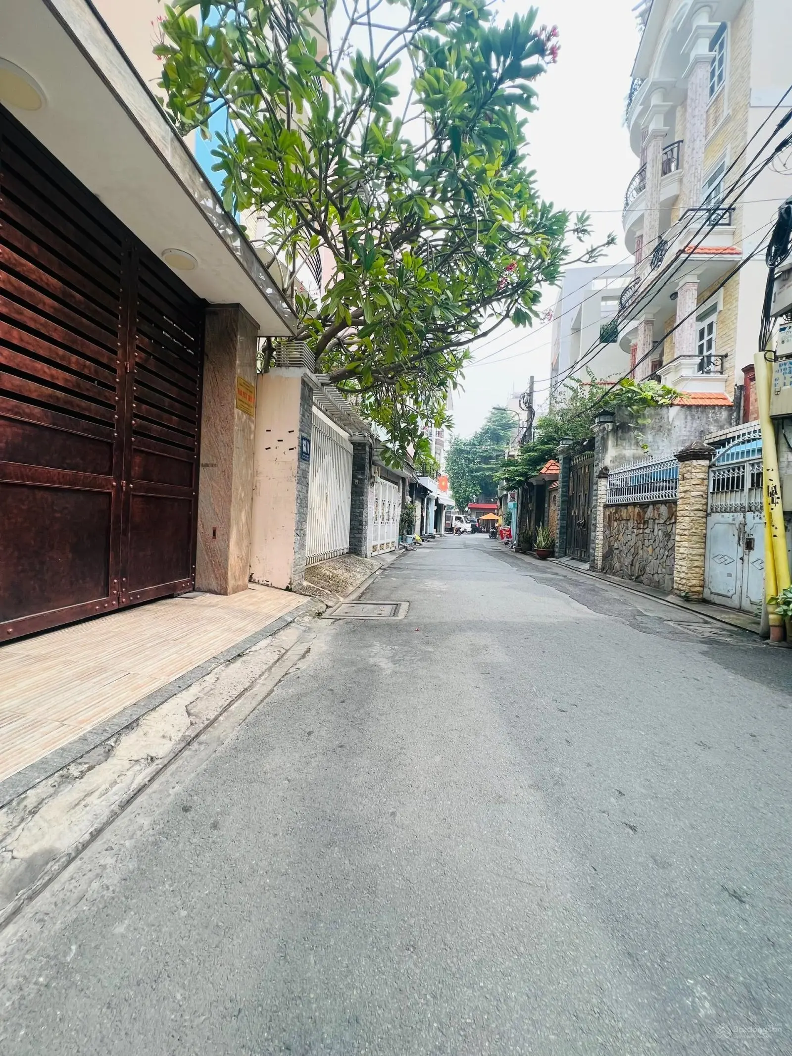Không có căn thứ 2 - nhà 110m2 (5.4*20), xe hơi ngủ trong nhà, đường Út Tịch, 16 tỷ nhỉnh