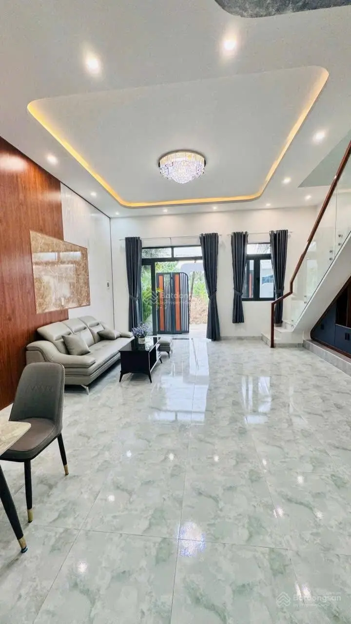 Bán nhà đẹp 1 trệt 1 lầu đúc - Thị trấn Diên Khánh, Khánh Hoà. Sổ đỏ, Giá: 1 tỷ 590tr đất ở đô thị