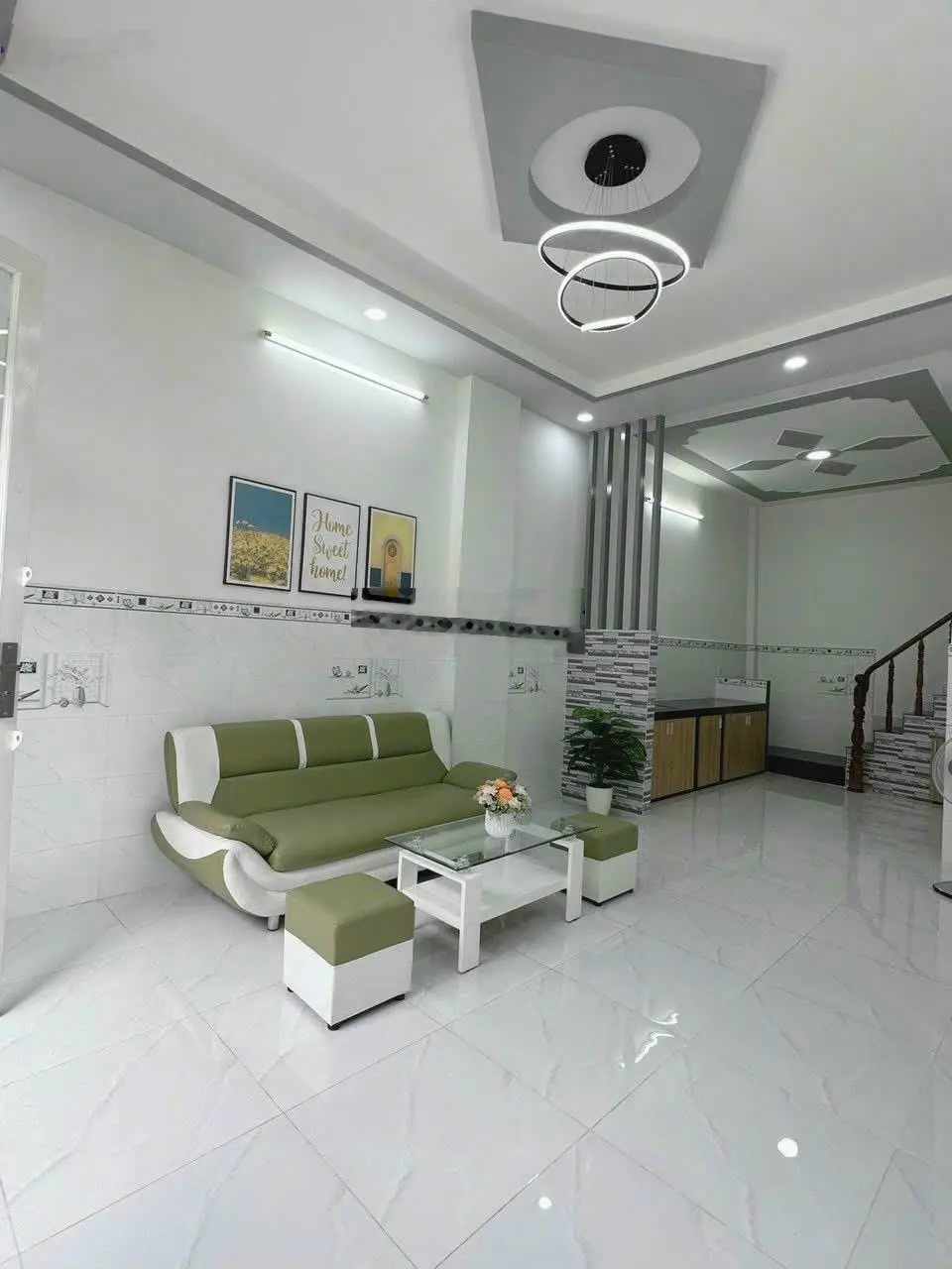 Bán nhà 1 trệt 1 lầu, Đ. Thép Mới, Phường 12, Q. Tân Bình, DT 65m2, sổ riêng, LH 0896 465 ***
