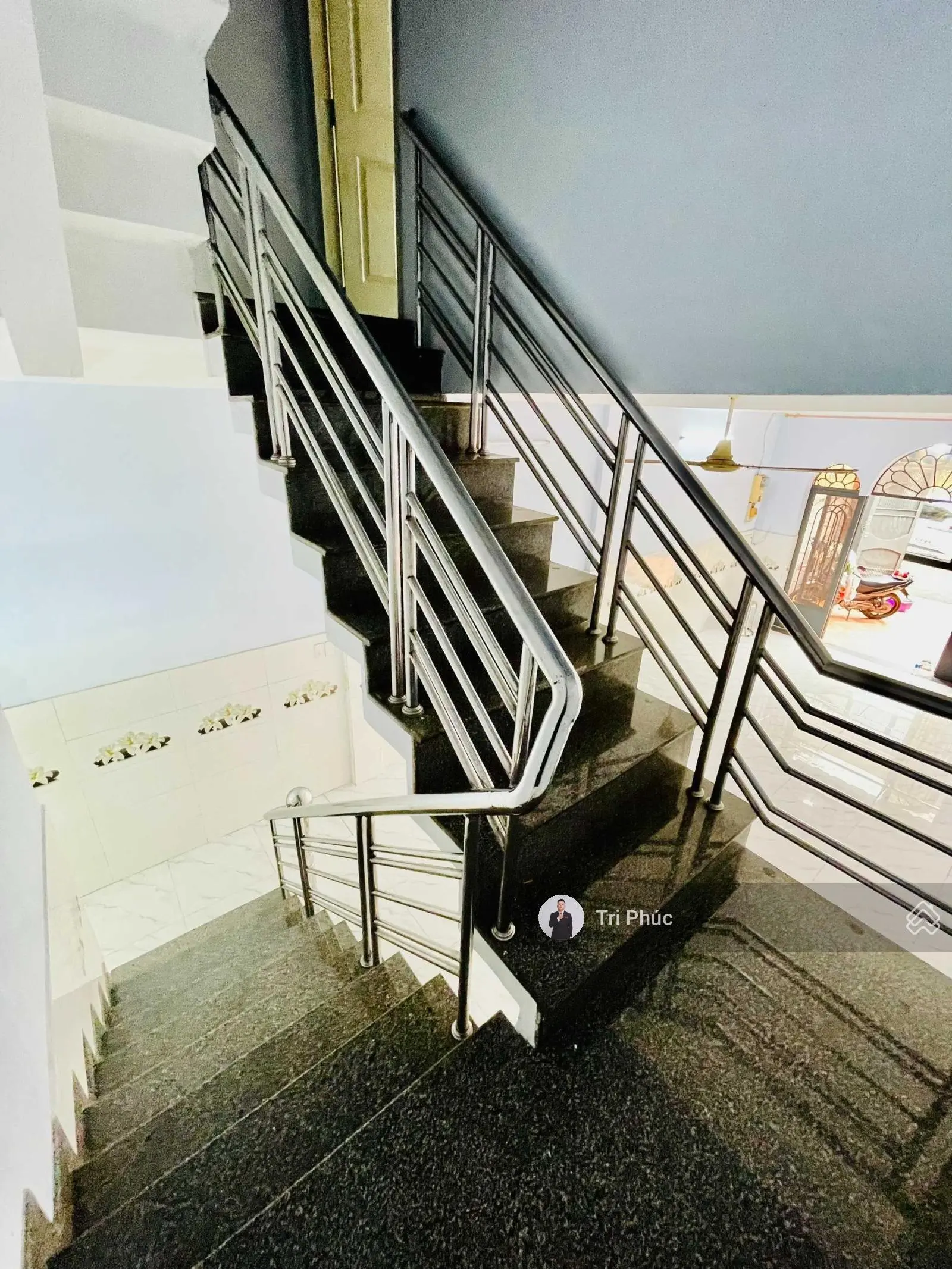 Hiếm - chỉ 9tỷ59 nhà hẻm xe hơi Lê Quang Định, Bình Thạnh - 4x18m vuông vức 3 tầng, 3PN