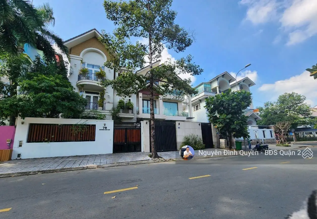 52.5 tỷ - sở hữu biệt thự 240m2 - hầm 3 lầu đẹp - đường Dương Văn An - đối diện công viên