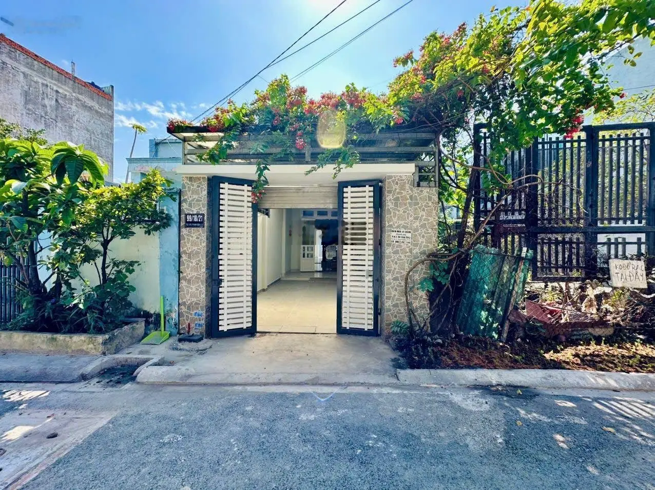 Bán NR siêu hot tại Thạnh Xuân 21, 4,65 tỷ, 142m2, 3PN, 2WC