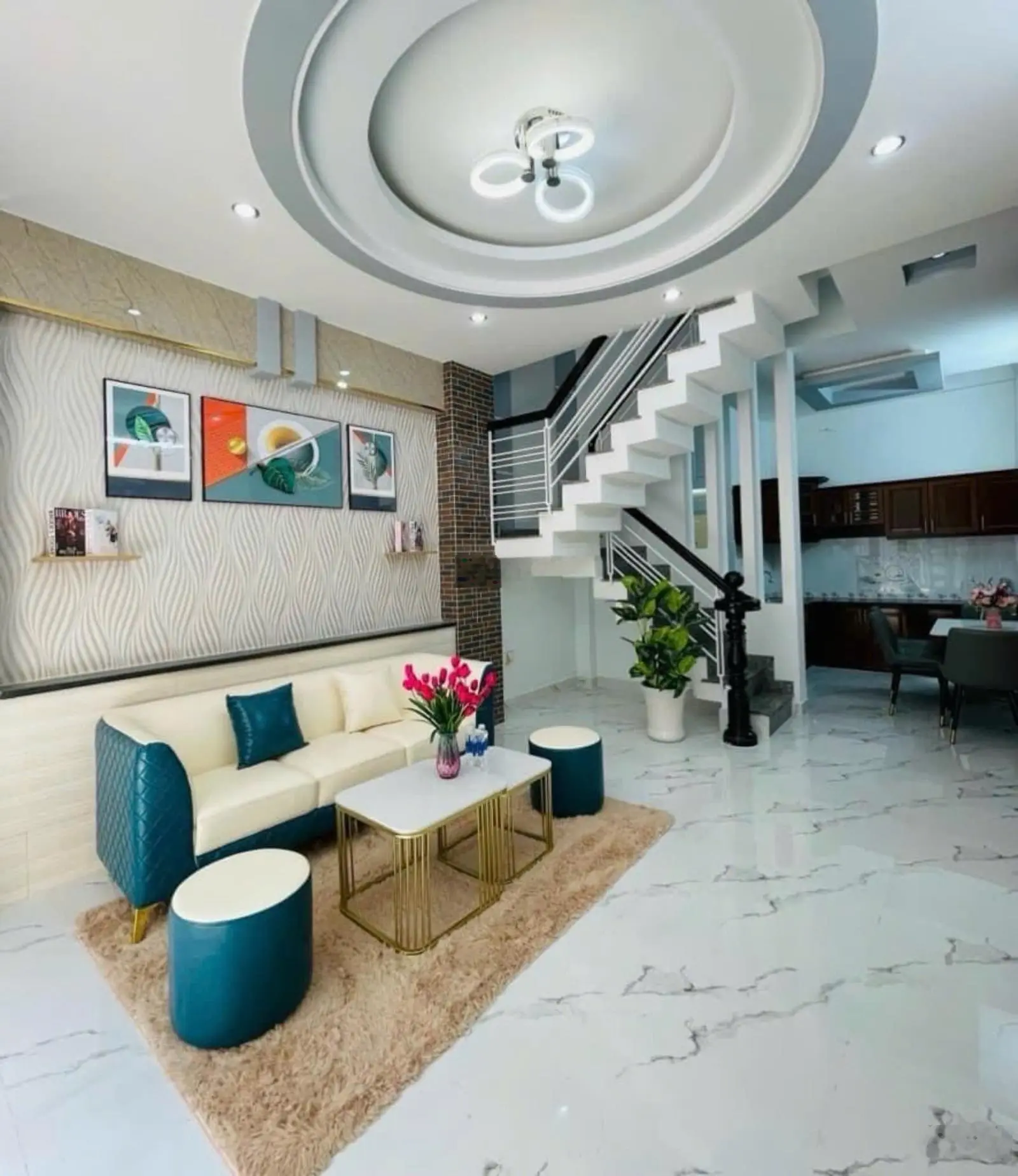 Cần bán nhanh căn nhà Full nội thất ở Đường Trần Huy Liệu, P15, Phú Nhuận. DT 64,6m2, nhà 1T2L, 4PN
