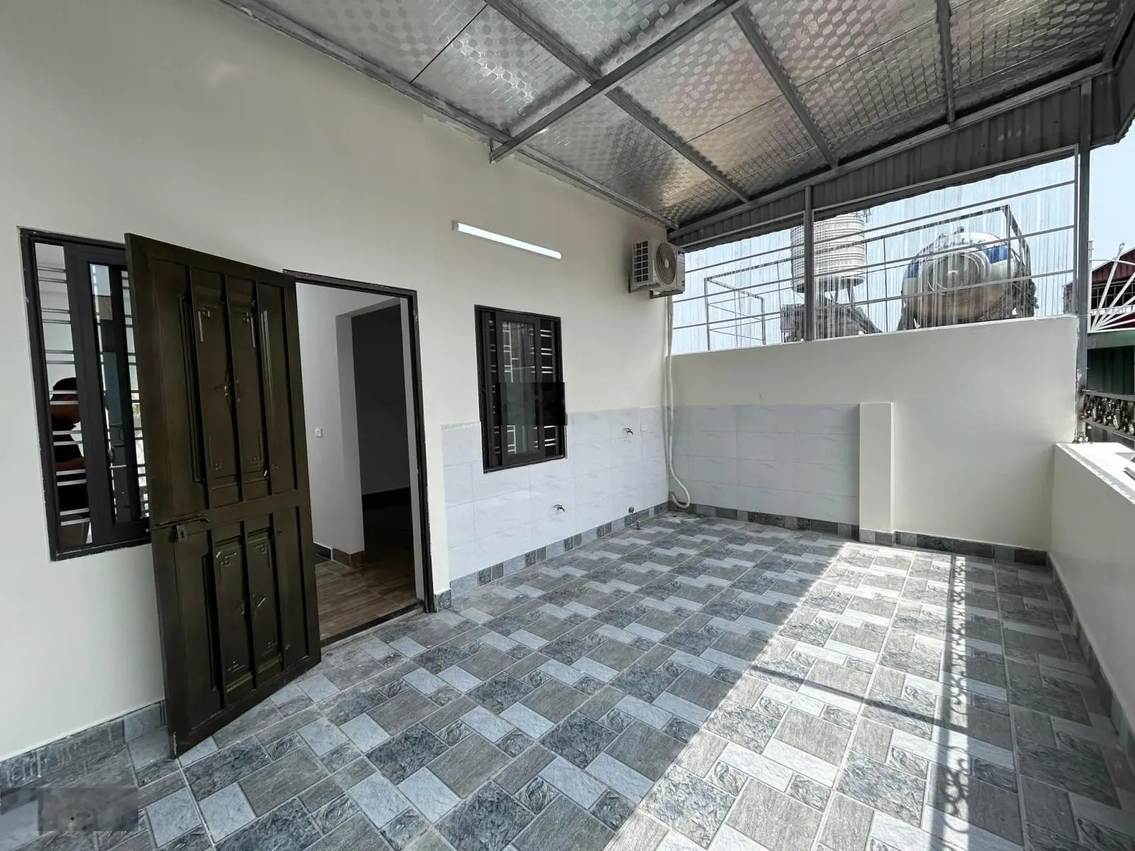 Đây rồi! Nhà Lạc Long Quân, Tây Hồ, 45m2, 5Tầng - Nhà mới đẹp, ô tô, ngõ thông gần phố. Nhỉnh 6 Tỷ.
