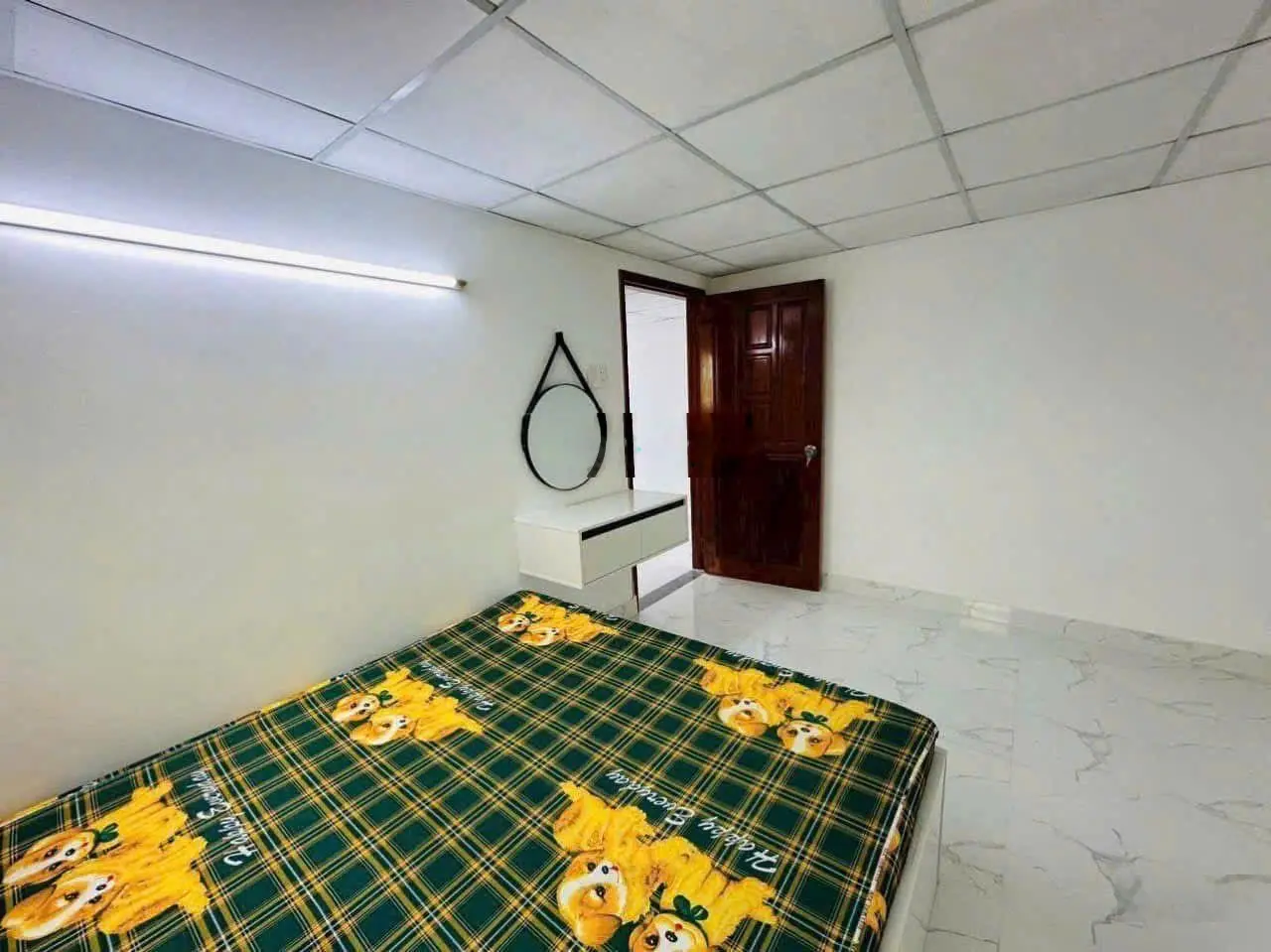 Nhà đẹp giá rẻ gần chợ mỹ hạnh nam