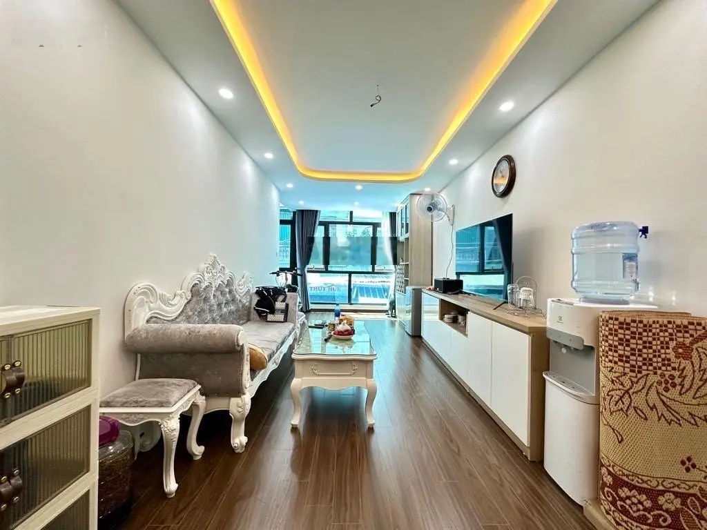 Bán nhà tập thể VIP ở Đào Tấn 102m2 giá 3,6 tỷ , siêu hiếm, siêu đẹp Full nội thất
