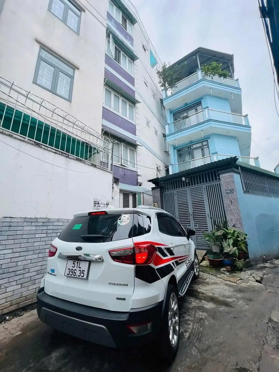 CHDV 6 tầng (8x9m) hẻm xe hơi gần Thích Quảng Đức thu nhập 56 triệu/tháng