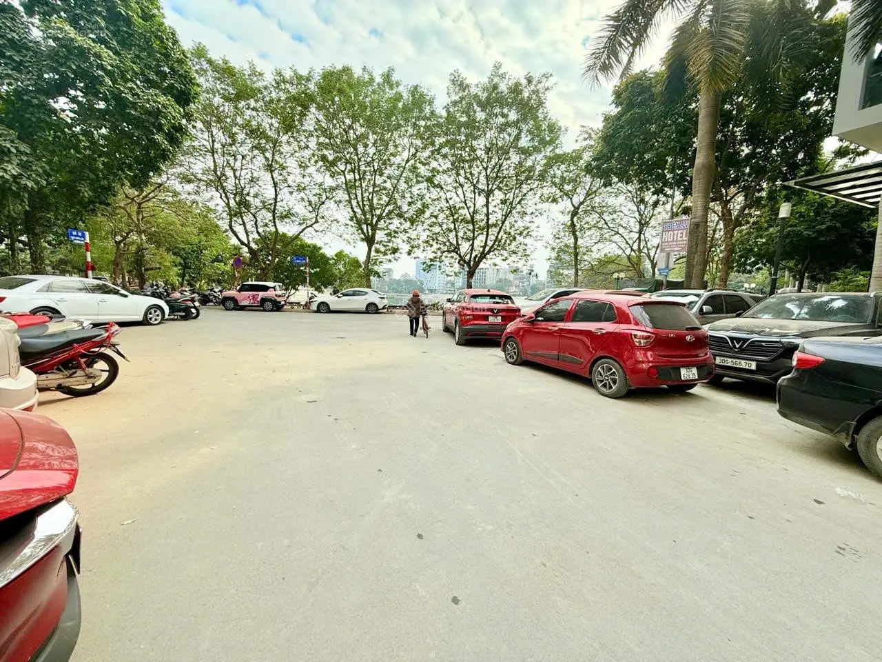 Siêu phẩm mặt phố Lê Duẩn, Đống Đa ,víp hiếm nhà bán ,giáp Phố Cổ,lô góc ,thang máy,vỉa hè,kinh doa