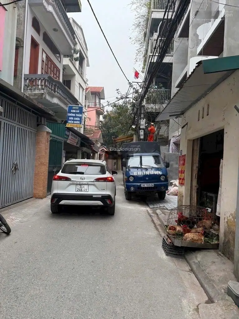 Bán nhà ngô gia tự,50m,4ngu,phun nội thất,gần ô tô tránh,chỉ 6.5ty